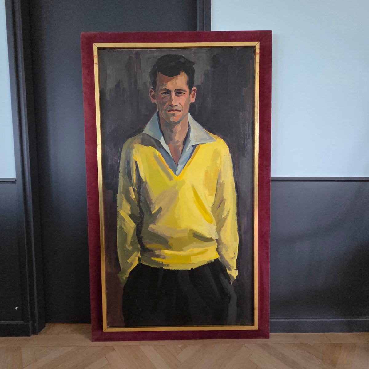 Portrait d'homme au pull jaune,  huile sur toile, signé Aymar - Ref 1425
