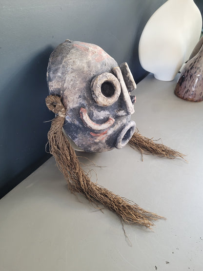 Masque tribal en papier maché- Ref 565