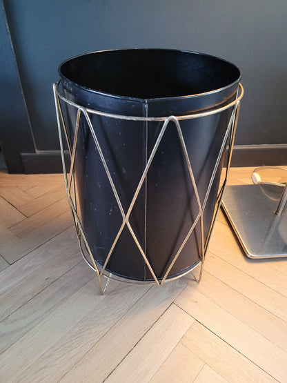 Corbeille à papier en tôle laquée et laiton - Ref 772