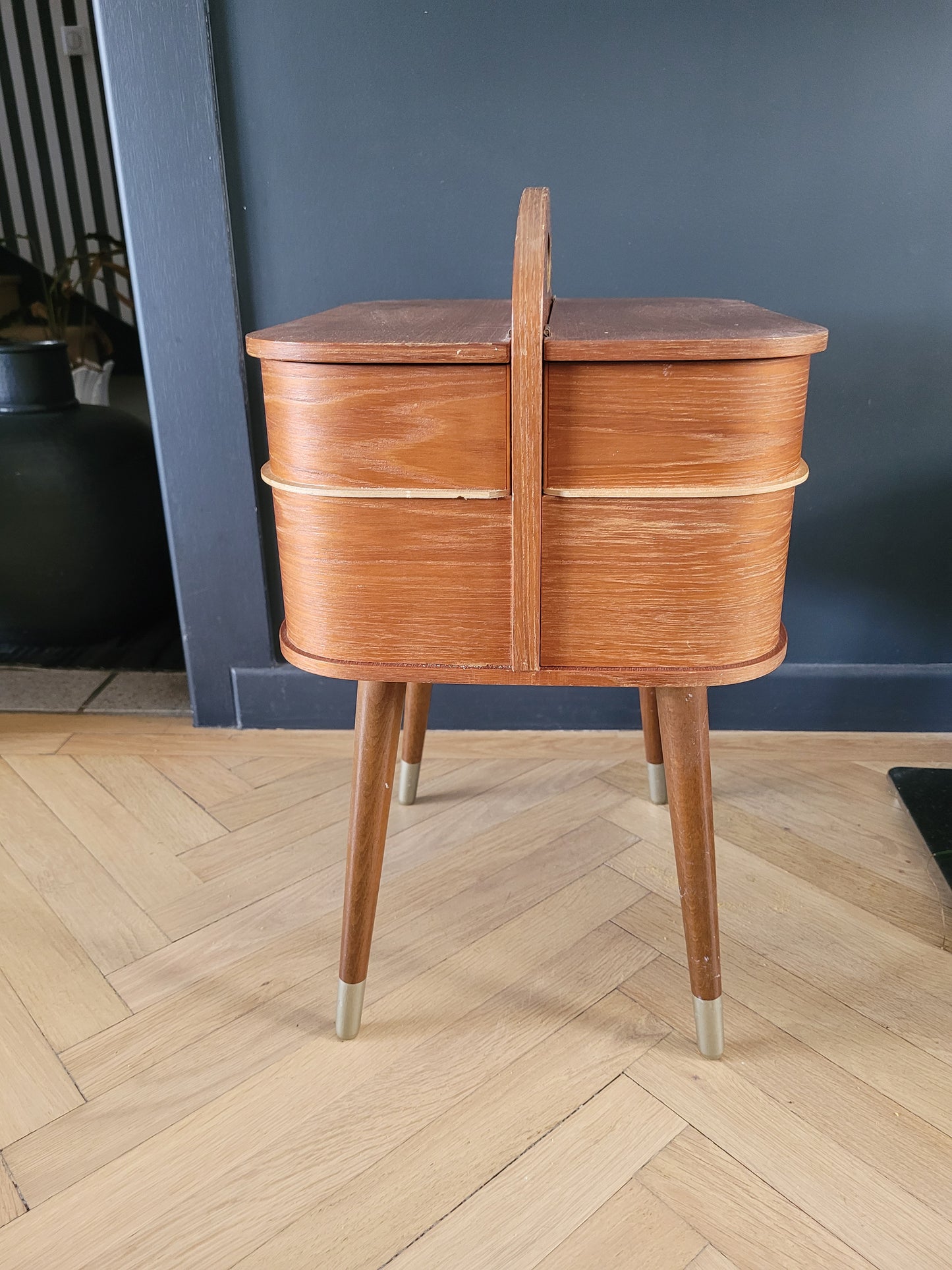 Travailleuse vintage en bois à tiroirs - Boîte à couture- Ref 509