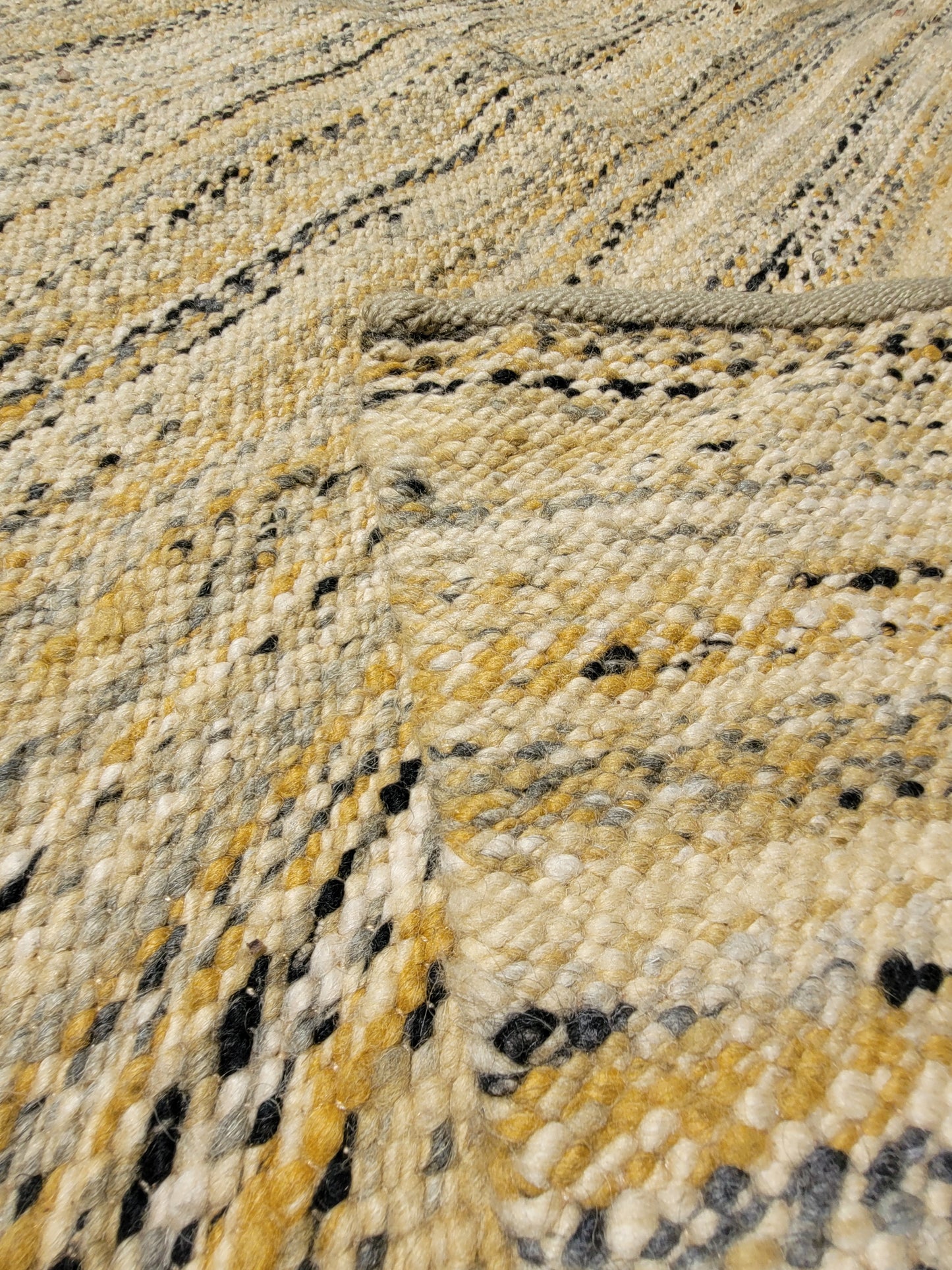 Tapis en laine tissé vintage - Ref 1048