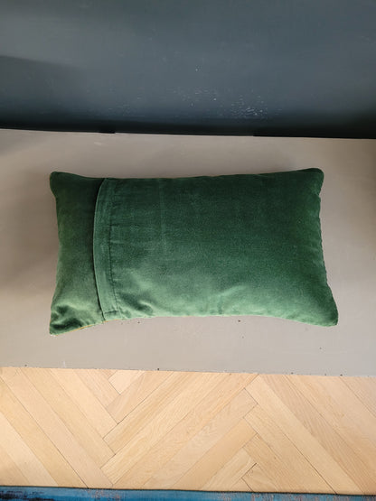 Coussin en velours motifs brodés abeilles- Ref 587