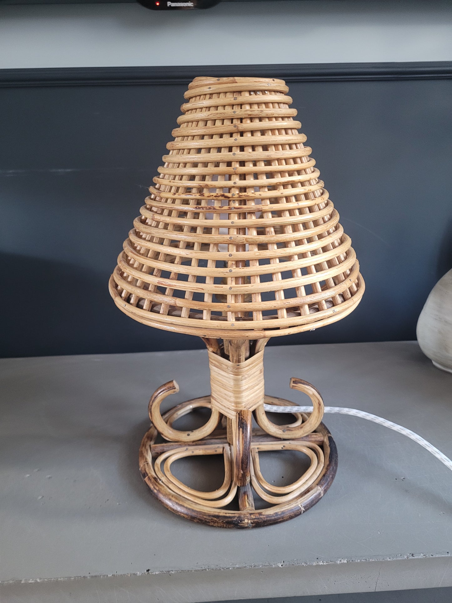 Lampe à poser vintage en bambou et rotin - Ref 780