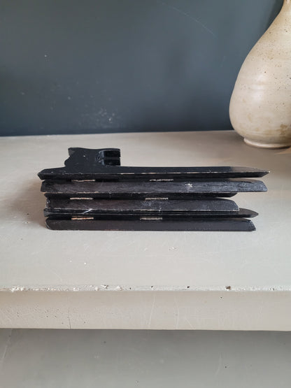 3 supports pour assiettes décoratives- Ref 748