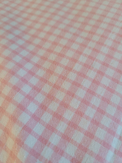 Drap - pièce de tissu - nappe vichy rose - 290x220cm - 912