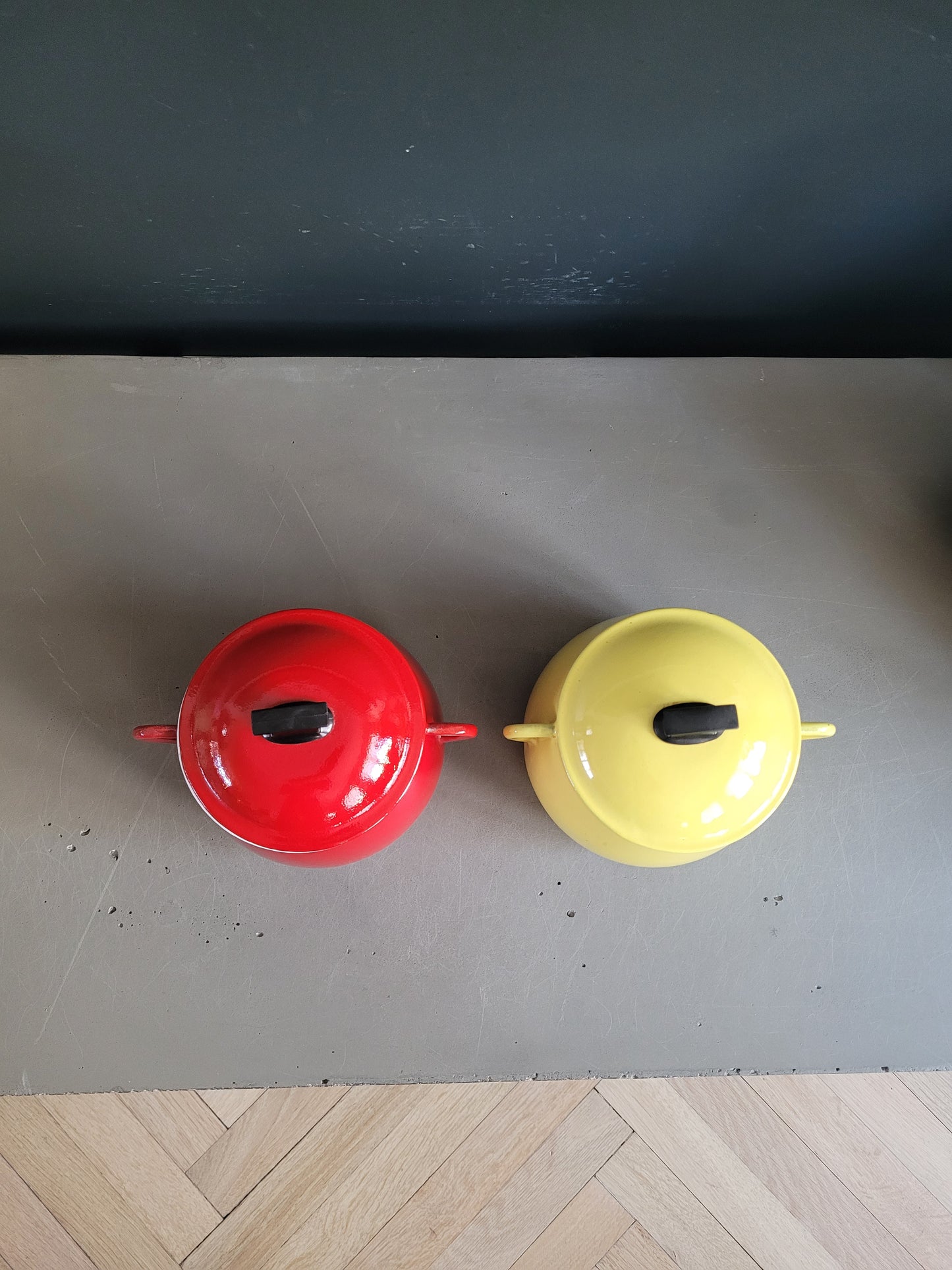 Paire de marmites en fonte émaillée - Ref 811