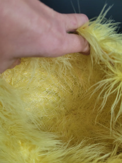 Chapeau / bonnet / perruque en plumes véritables - Ref 554