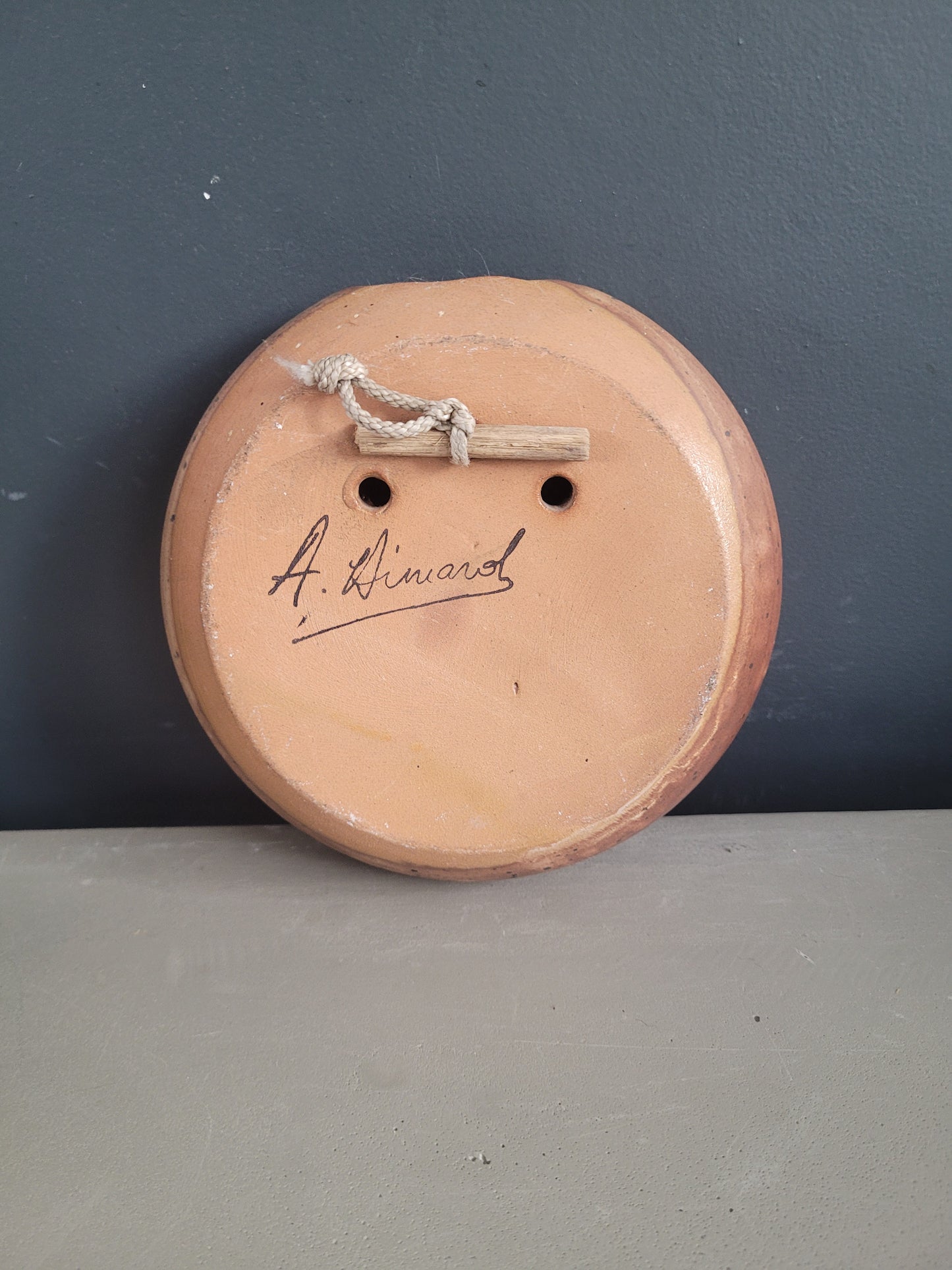 Humidificateur de radiateur en céramique signé A. Aimard - Ref 834