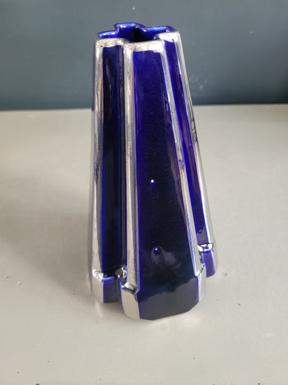 Vase pyramide art-deco Moulin des Loups & Hamage Nord - bleu et argent - Ref 959