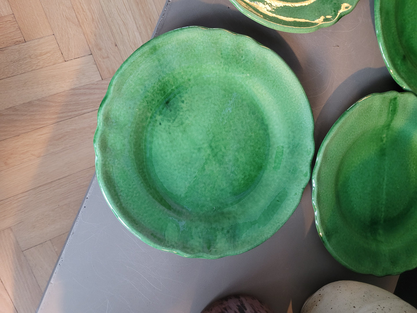 Serie d'assiettes Vallauris vertes - Ref 478