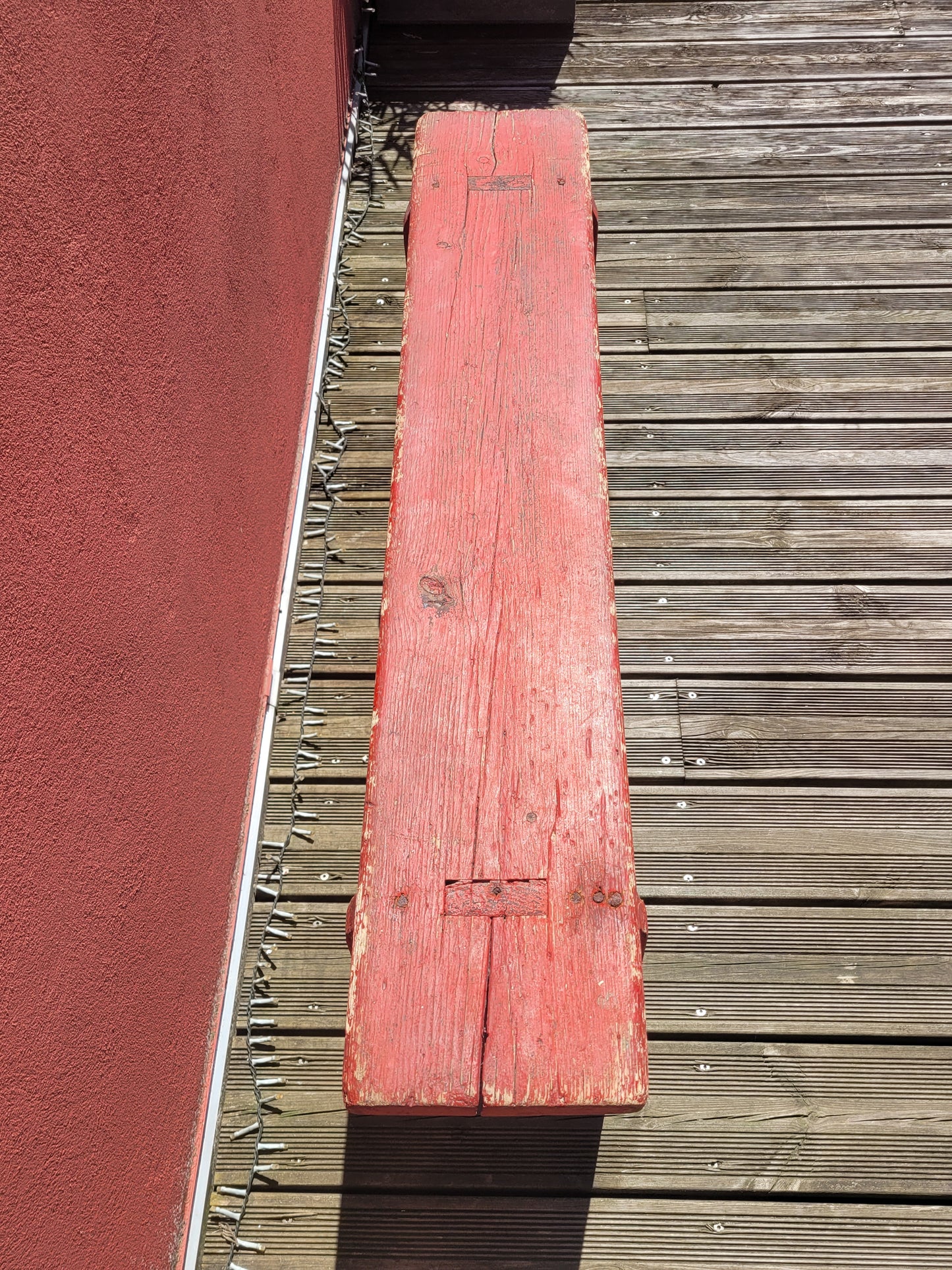 Banc ancien en bois peint en rouge - Ref 1261