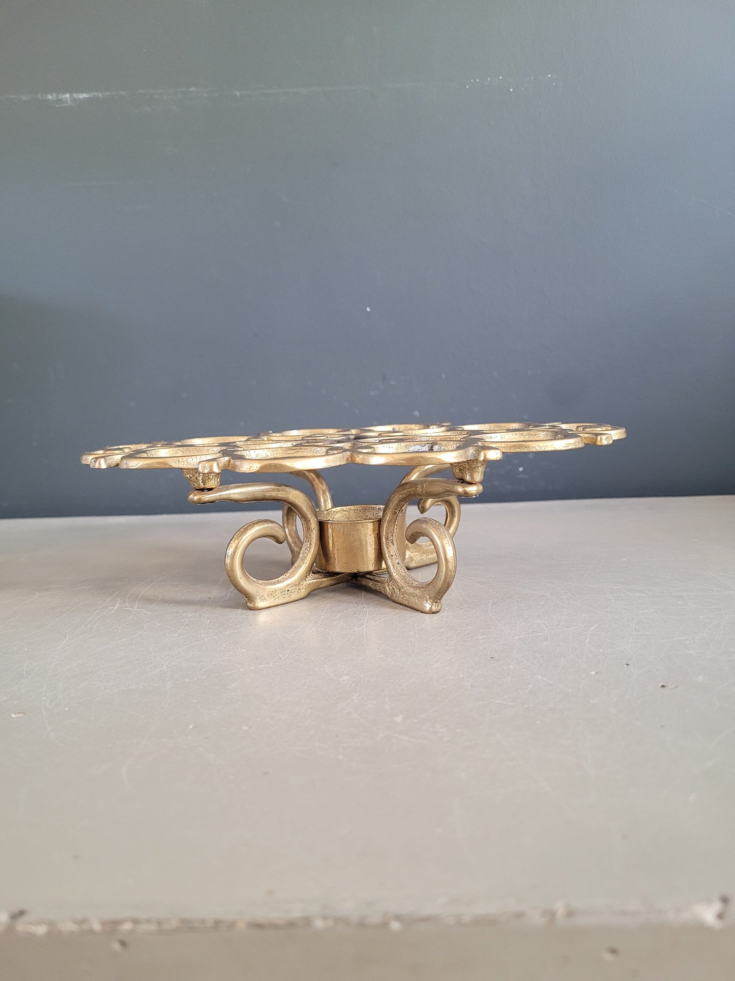 Dessous de plat chauffe-plat en laiton massif- Ref 653