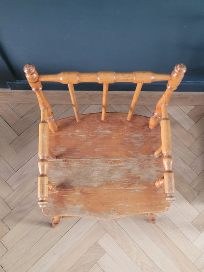 Chaise fauteuil enfant ancienne en bois - 1915 - Weber Geneve - Ref 993