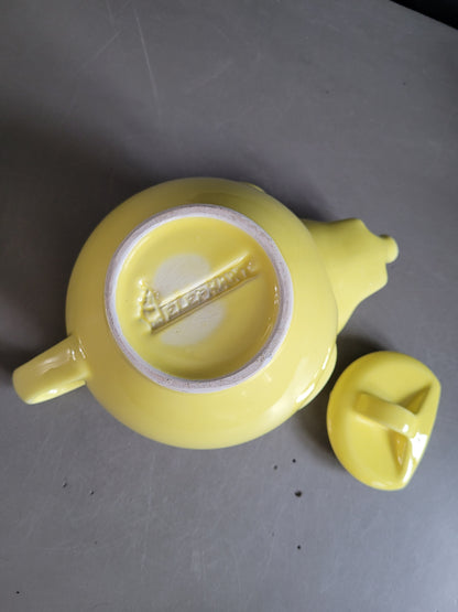 Théière Eléphant vintage en porcelaine - Ref 754