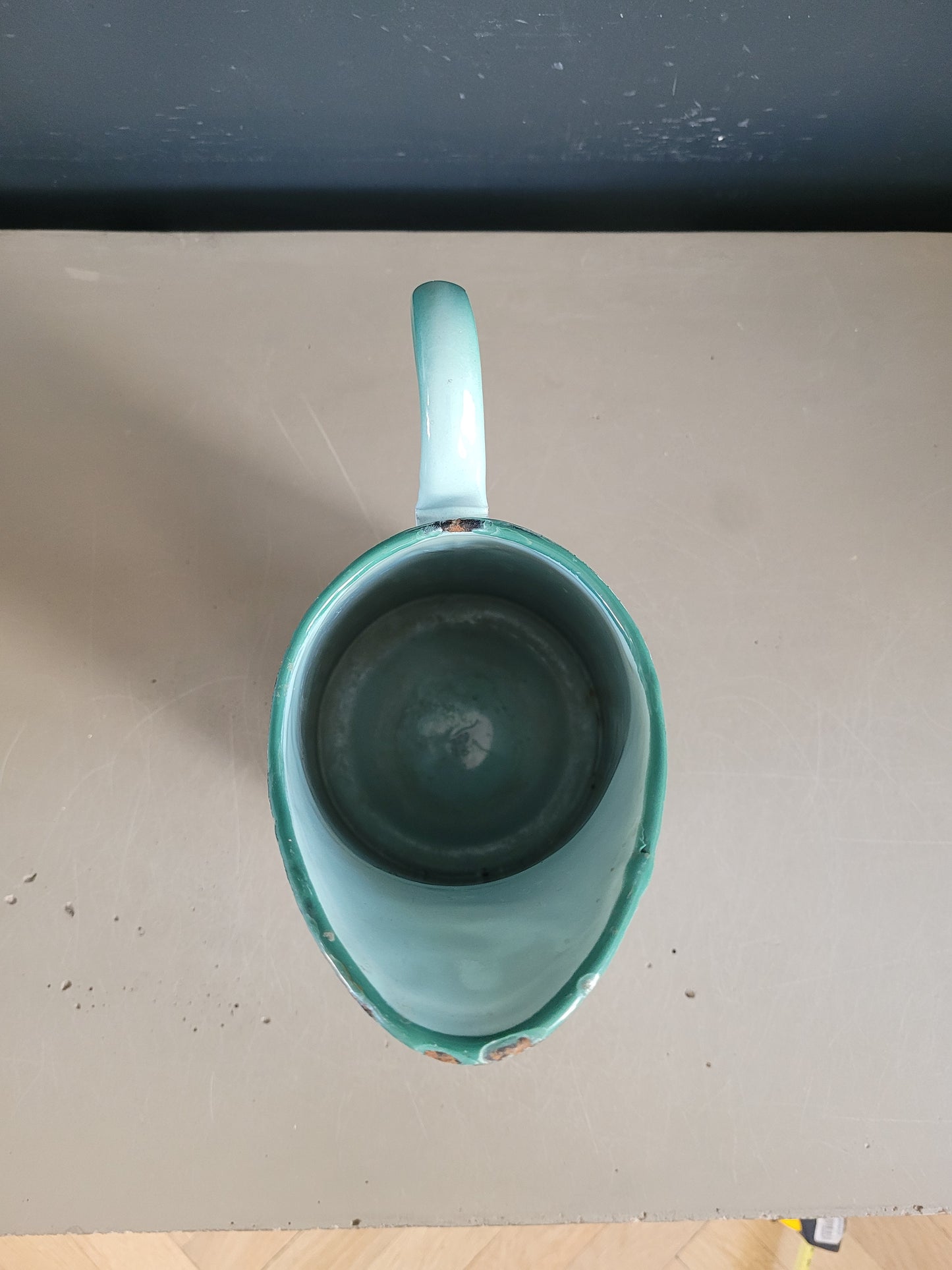 Broc à eau en tôle émaillé - Ref 584
