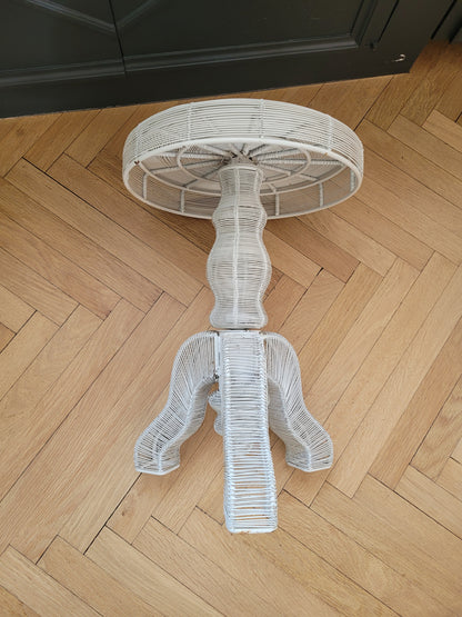 Bout de canapé en fil métallique laqué blanc - Ref 765