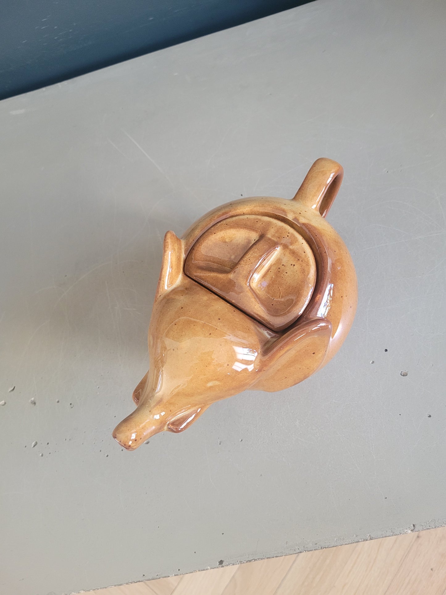 Théière Eléphant vintage en porcelaine marron - Ref 658