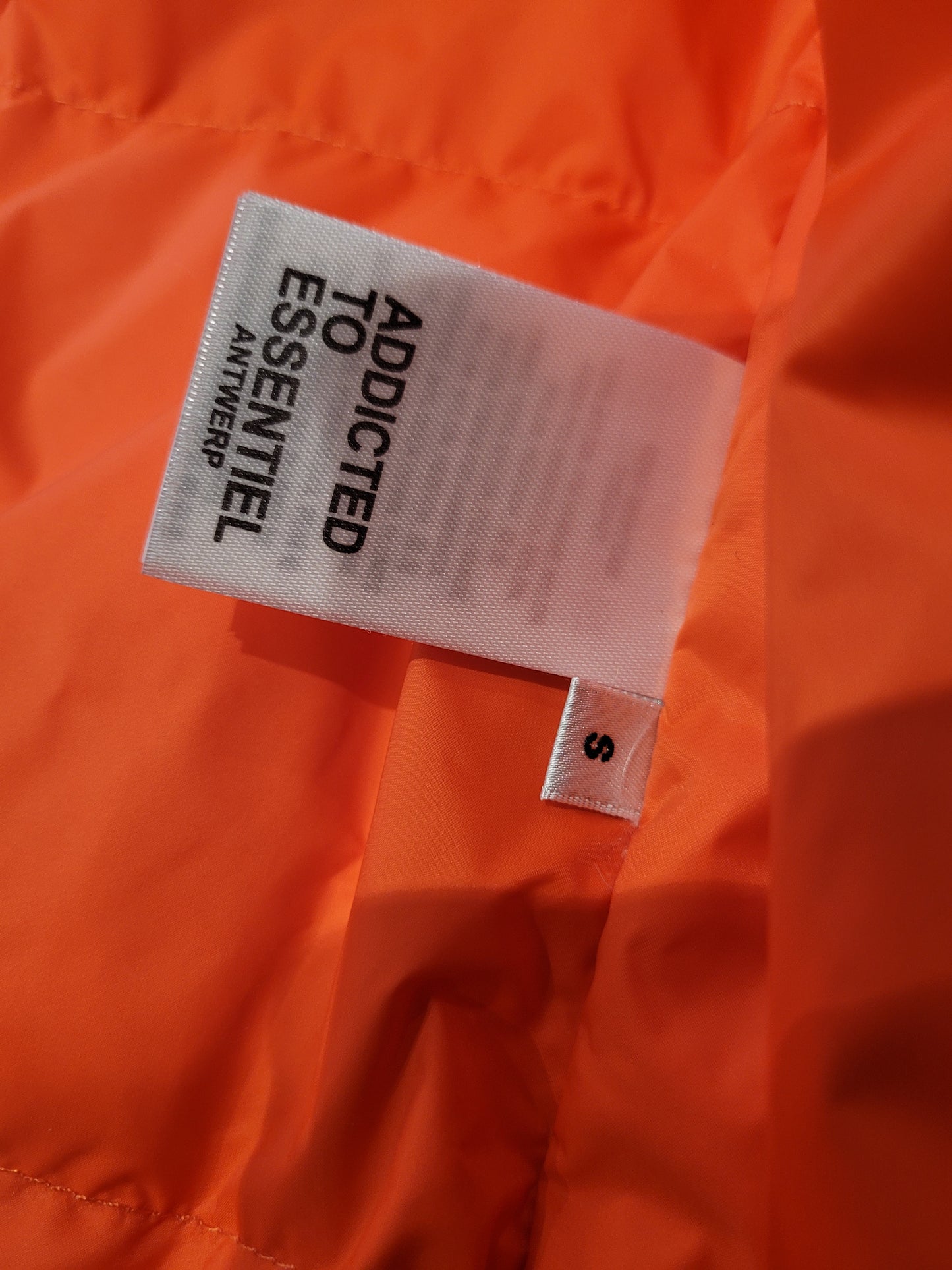 Manteau doudoune Essentiel Antwerp orange