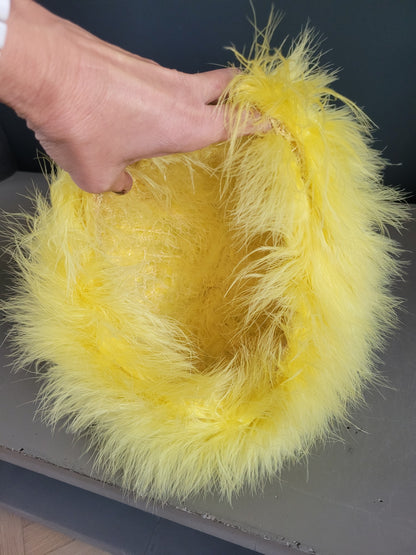 Chapeau / bonnet / perruque en plumes véritables - Ref 554