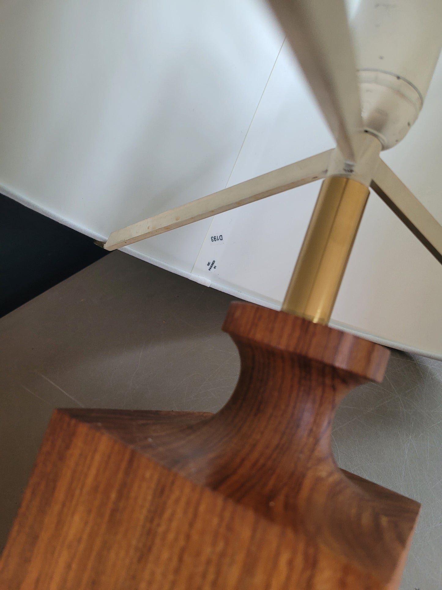 Lampe à poser en teck - Ref 618