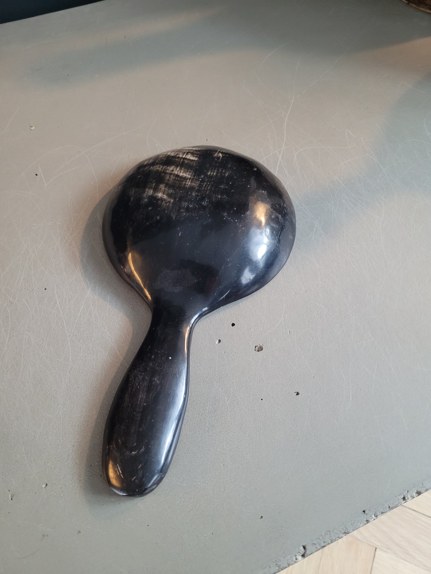 Cuillère à riz en corne noire - Ref 138