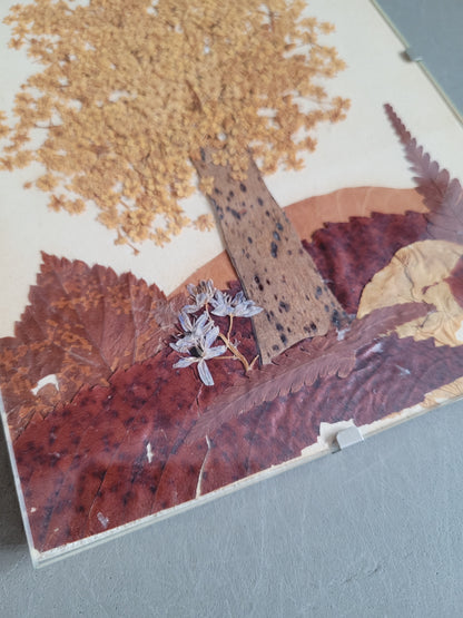 Composition florale sous verre, fleurs séchées - Ref 611