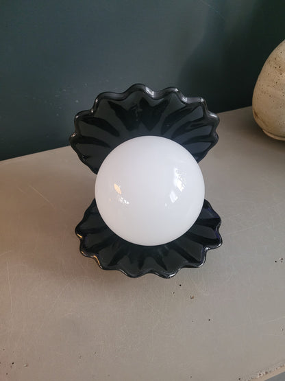 Lampe coquillage en porcelaine noire - Ref 537