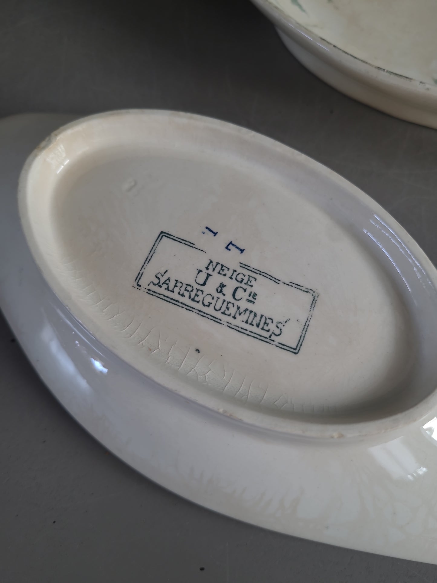 Paire de raviers terre de fer Sarreguemines modèle Neige - Ref 847