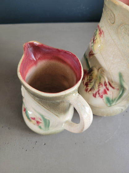 Paire de pichets barbotine décors tulipes - Ref 400