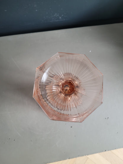 Vase tulipe vintage en verre moulé rose - Ref 862