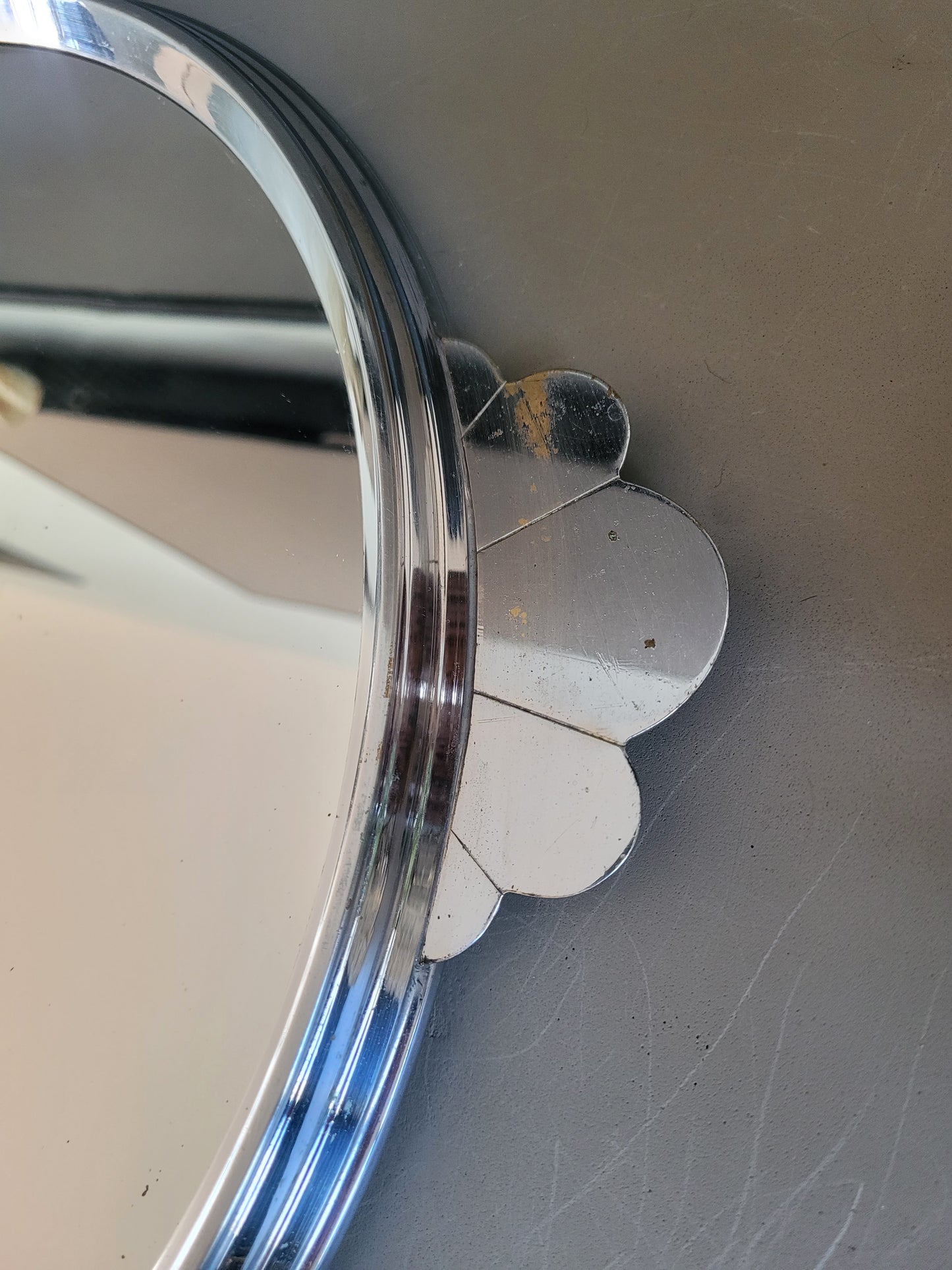 Plateau miroir en métal argenté vintage - Ref 693