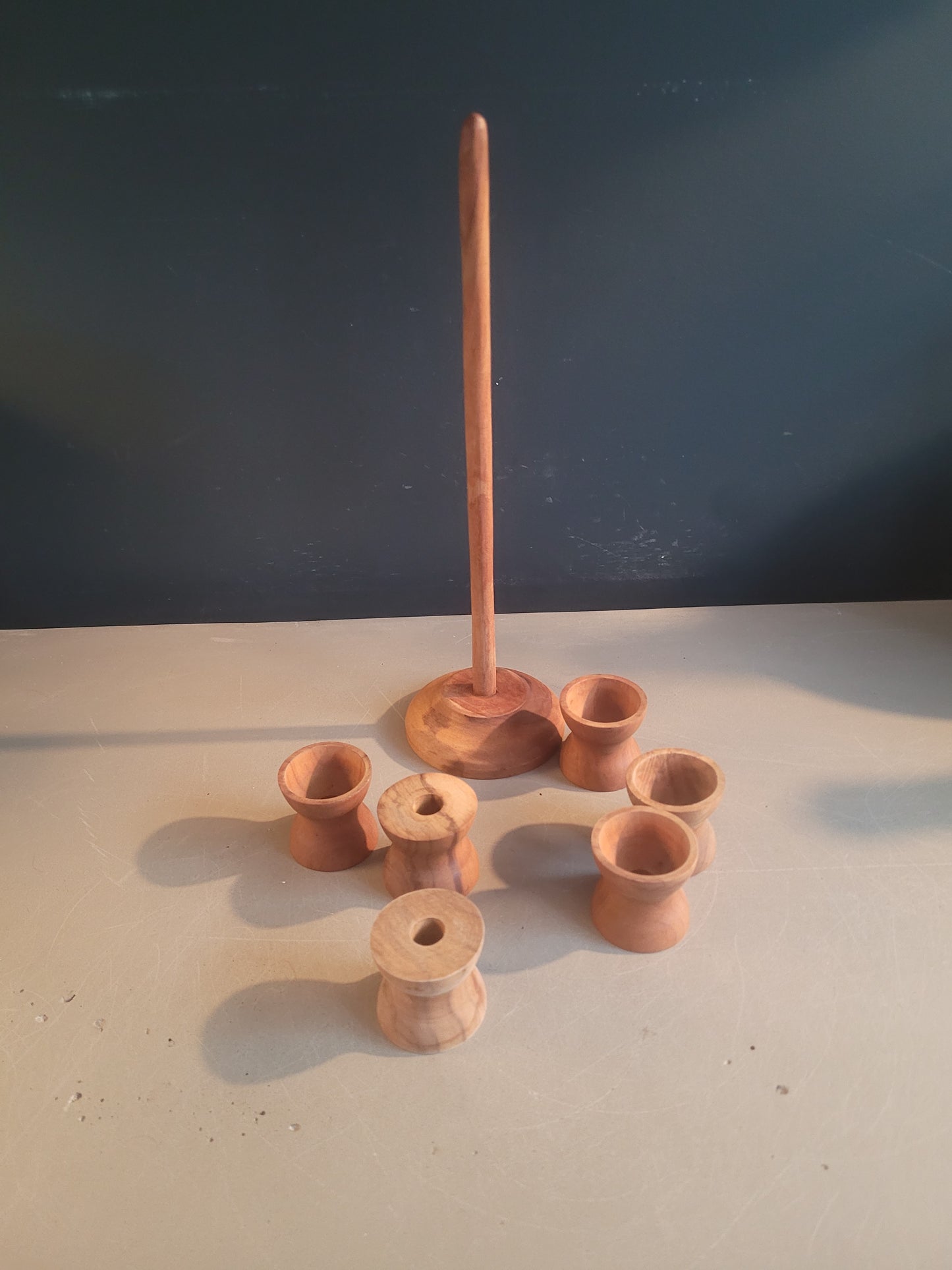 6 coquetiers en bois avec support - Ref 1035