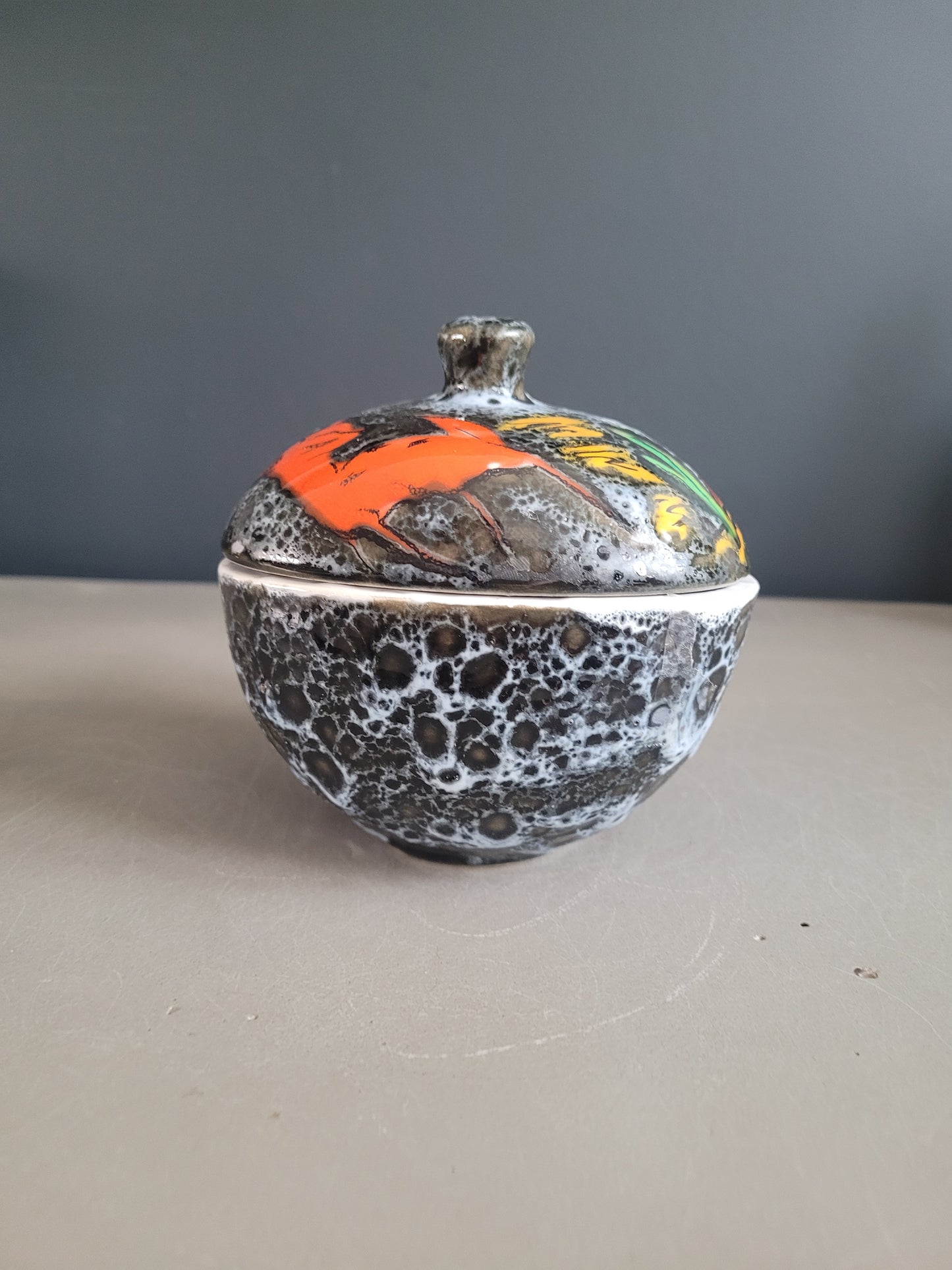 Bonbonnière Vallauris en céramique émaillée façon fat lava - Ref 395