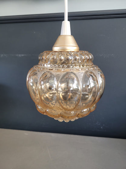Suspension vintage en verre moulé ambré - Ref 888