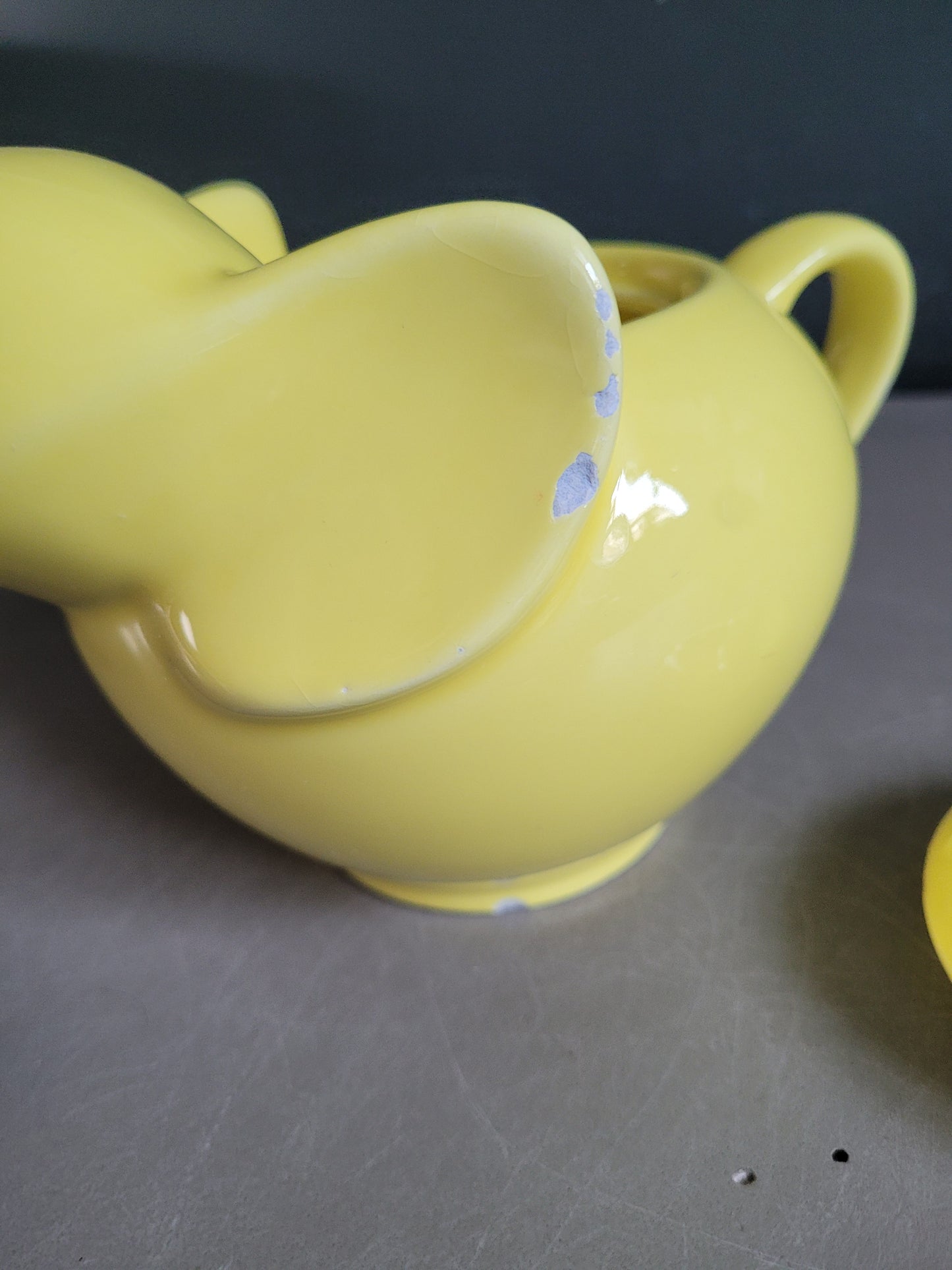 Théière Eléphant vintage en porcelaine - Ref 754