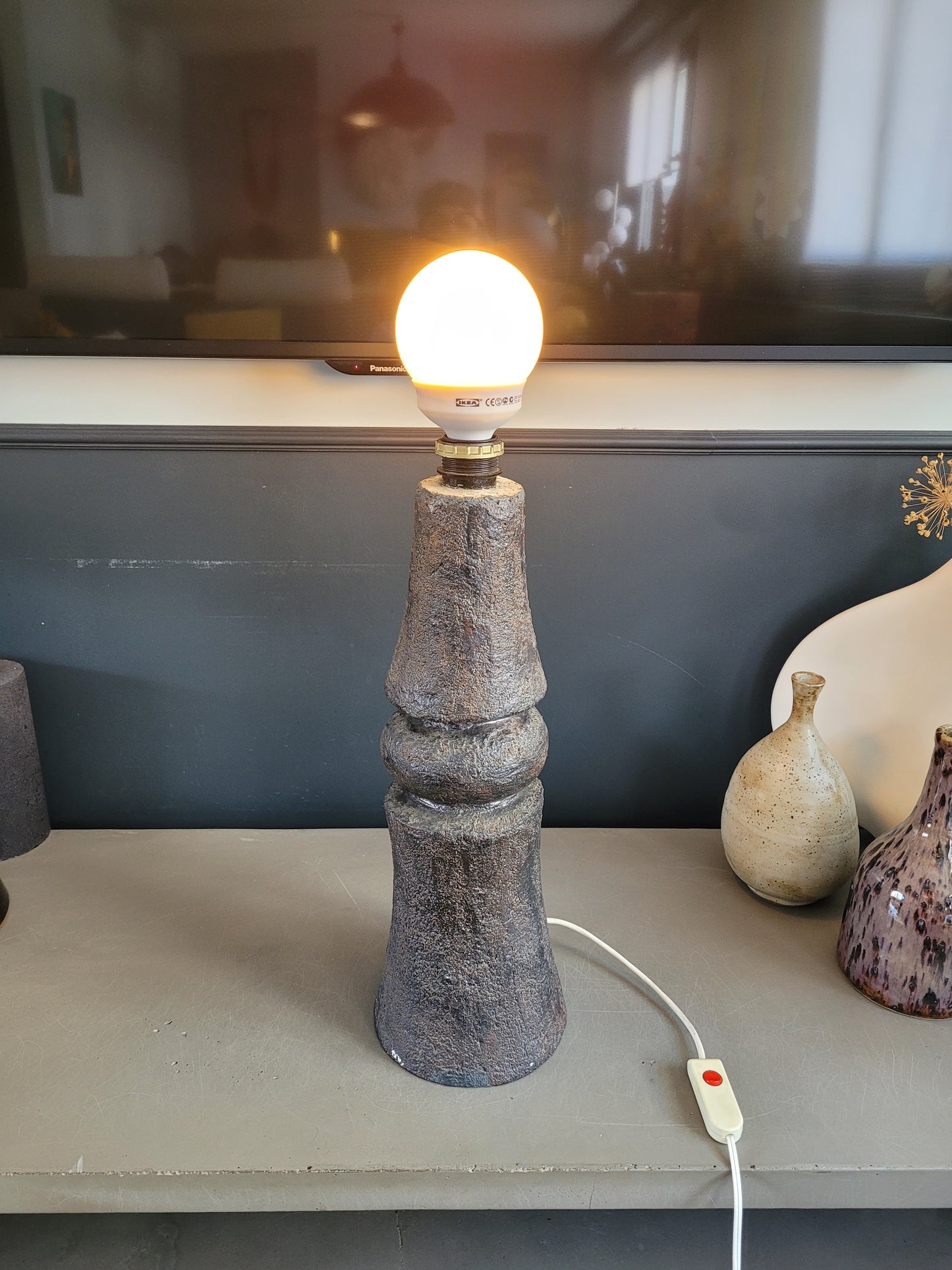 Pied de lampe vintage en béton  - pièce unique - Ref 498