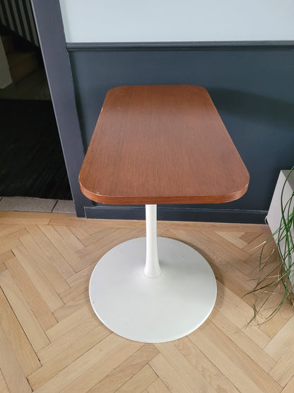 Table pivotante pied tulipe vintage - Ref 858