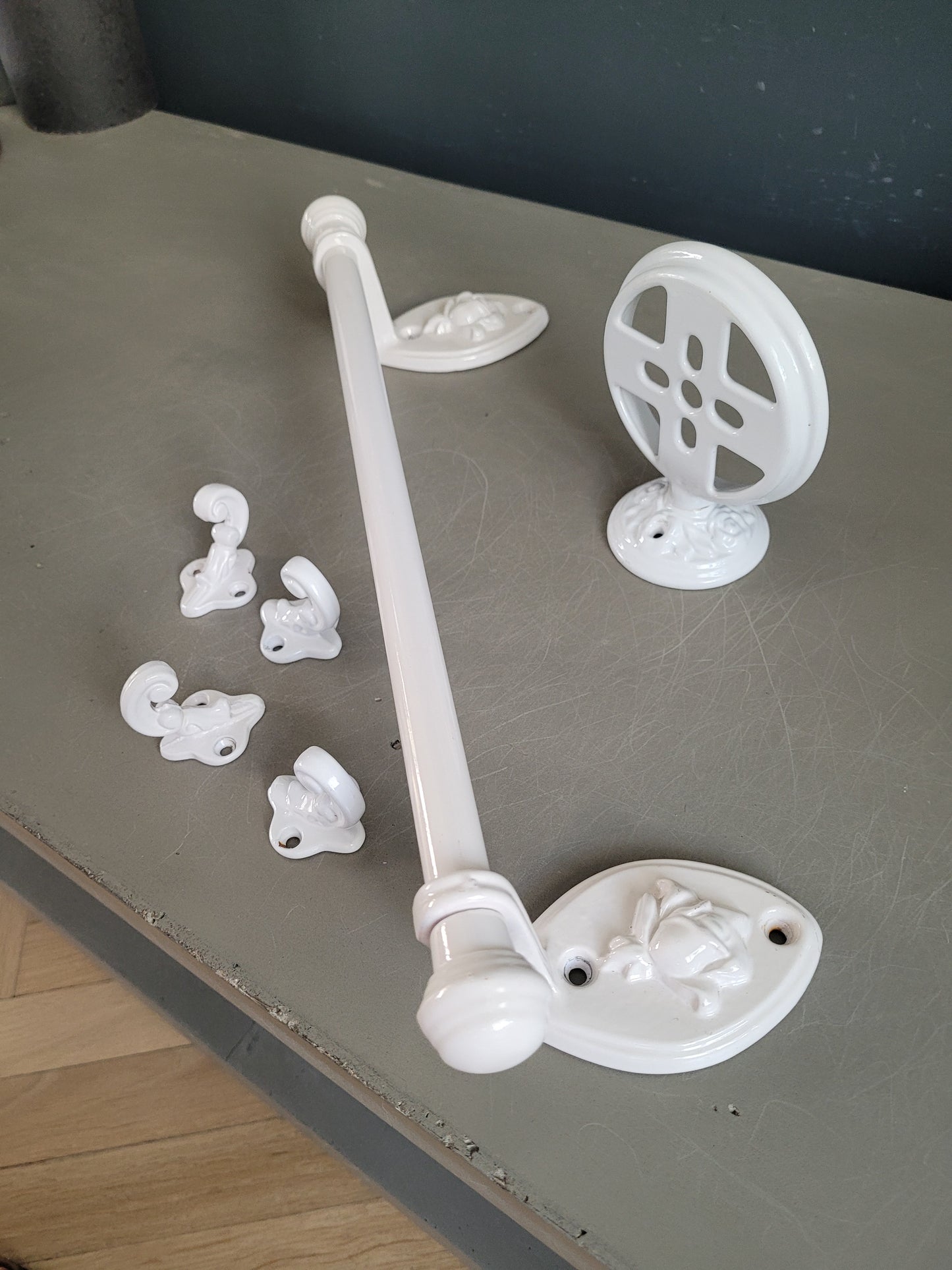 Ensemble de salle de bain en fonte émaillée- Ref 470