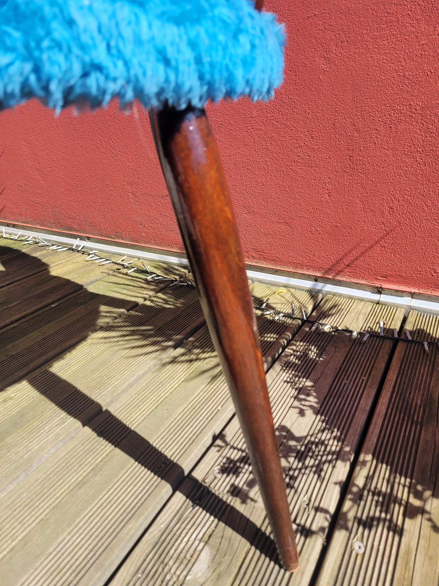 Chaise moumoute bleue vintage - Ref 551