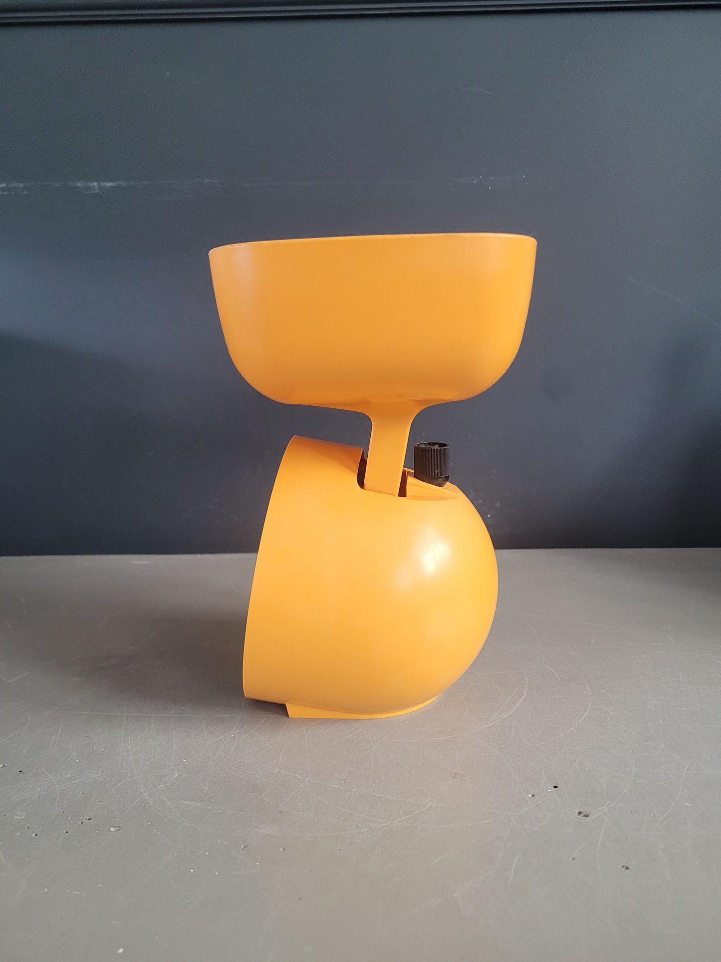 Balance vintage Soehnle en plastique orange - Ref 923