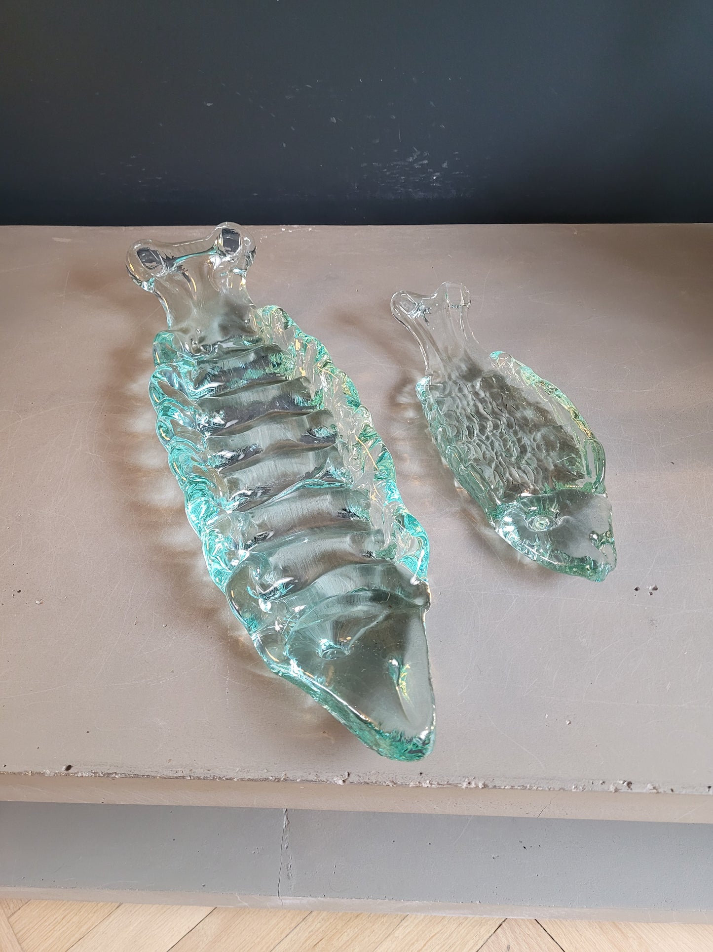 Paire de plats à sushis en verre pressé- Ref 749