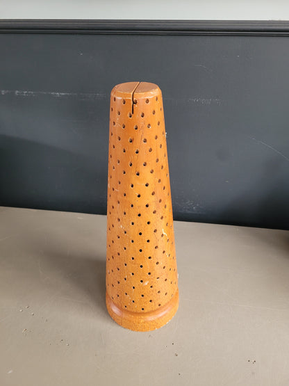 Ancien présentoir à sucettes en bois - Ref 1042