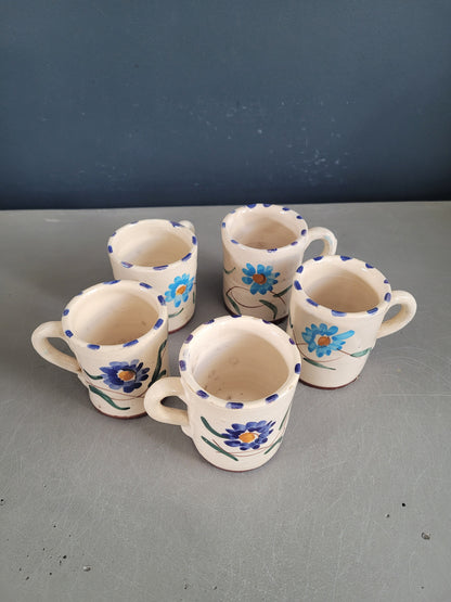 5 tasses en céramique émaillée  - Ref 524