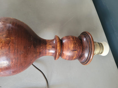 Pied de lampe en bois tourné - Ref 1028