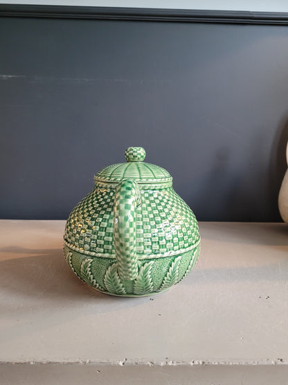 Théière en porcelaine Bordallo Pinheiro - Barbotine verte - Ref 291
