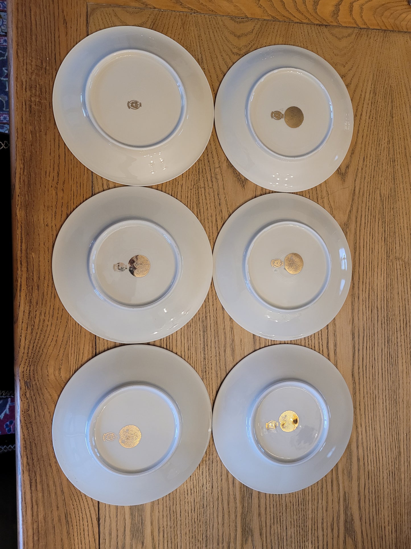 6 assiettes à dessert Mayer Wiesau en porcelaine de Bavière motif doré- Ref 682