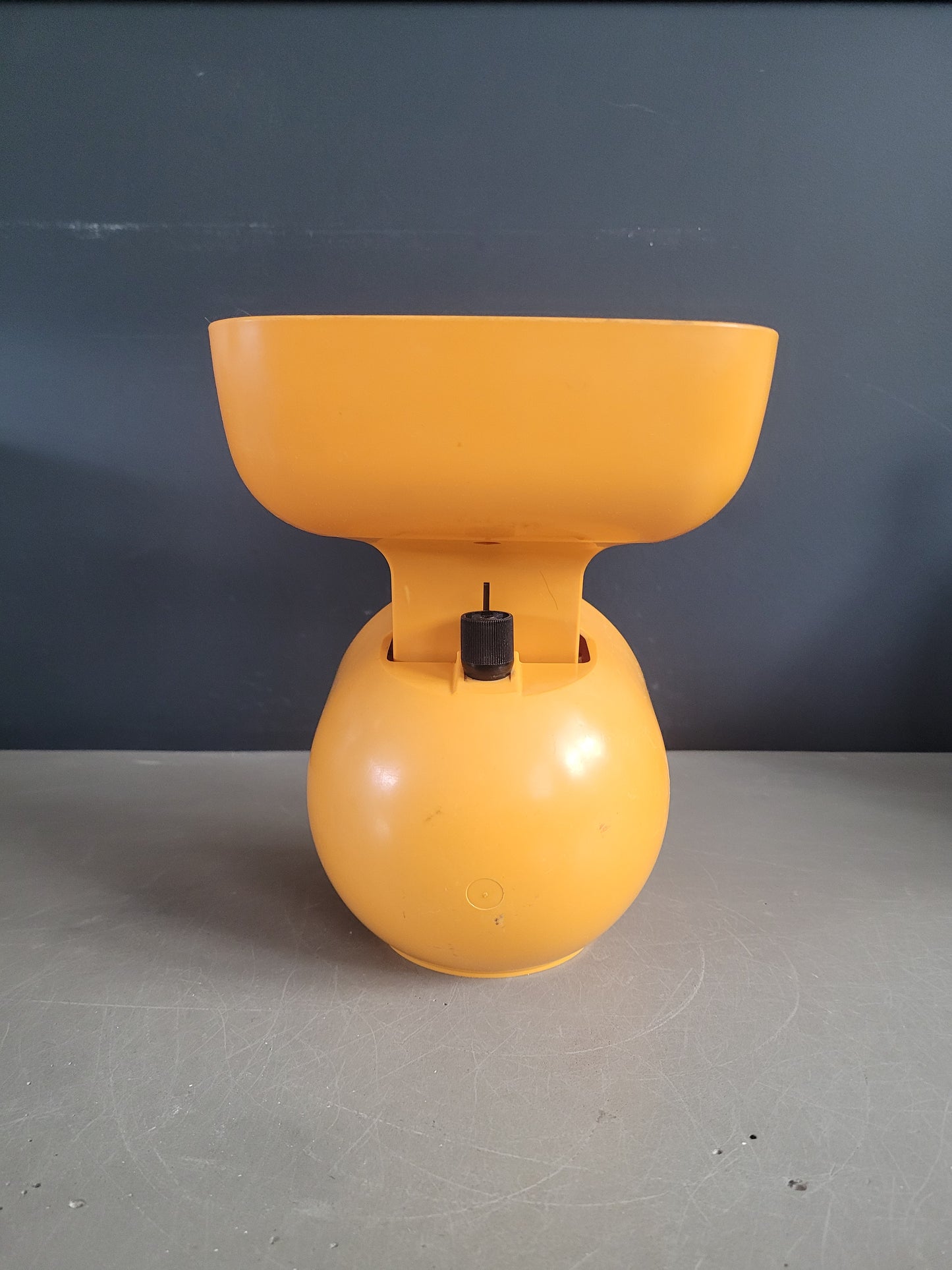 Balance vintage Soehnle en plastique orange - Ref 923