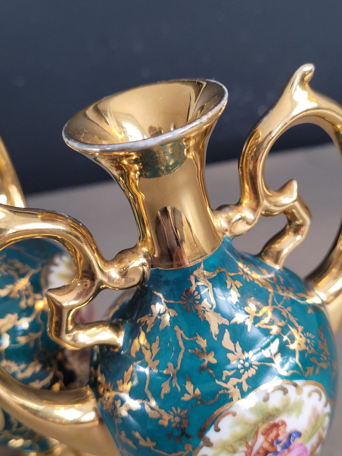 Paire de vases en porcelaine de Limoges - Marcel Chaufriasse - Ref 991