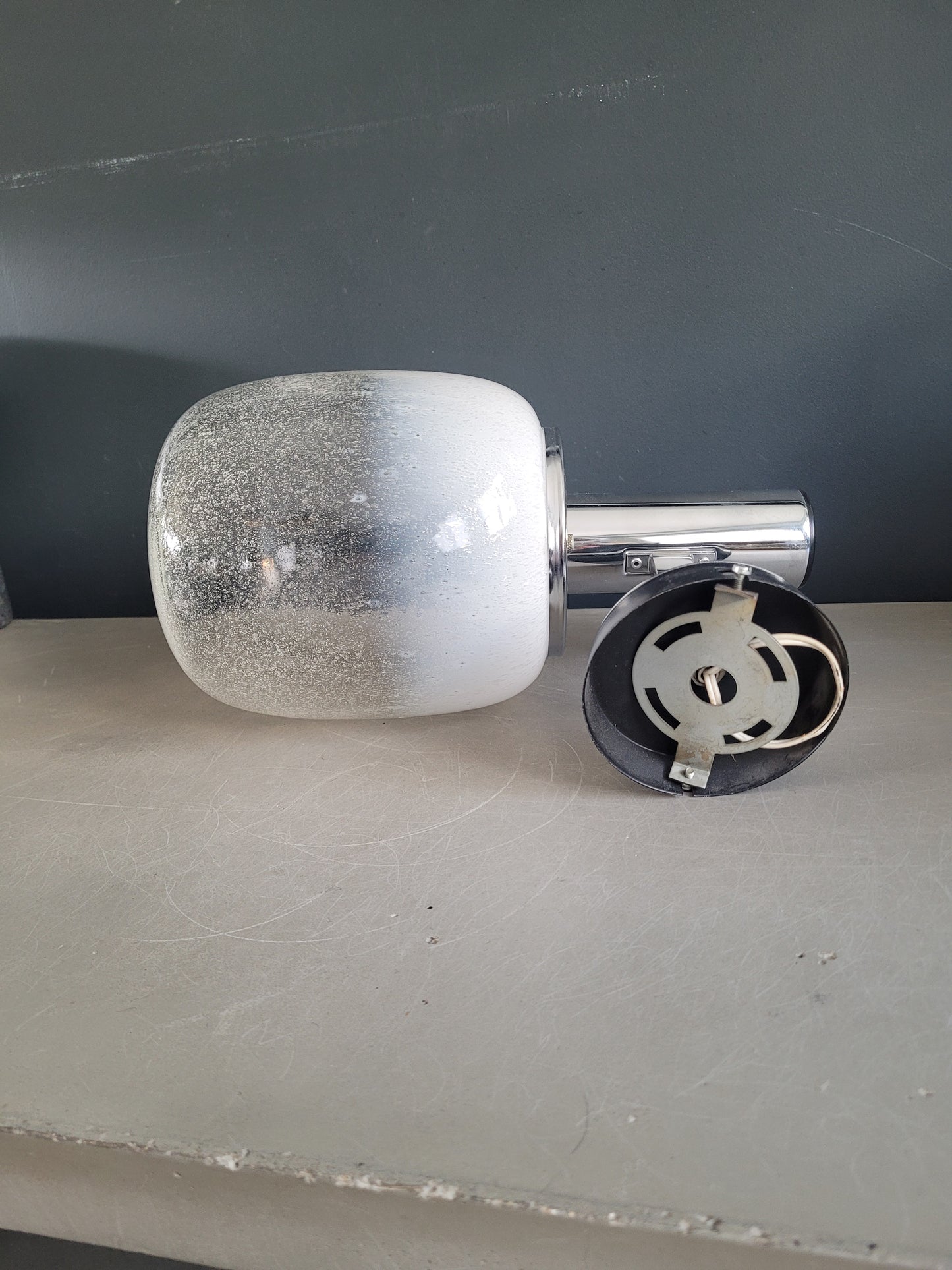 Applique Targetti Sankey globe en verre bullé bicolore - Ref 856