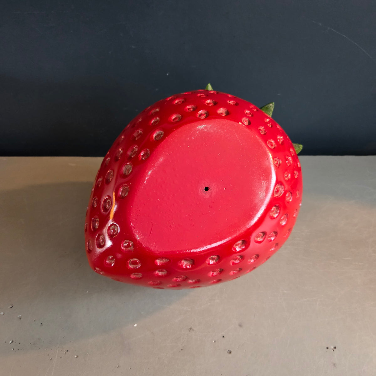 Fraise géante en résine - Ref 1409